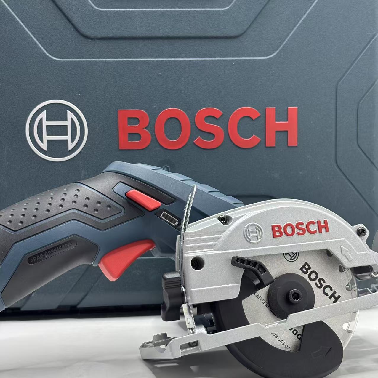BOSCH GKS 12V-LI Cordless Elec - Woodworking Power Tools 评论和价格